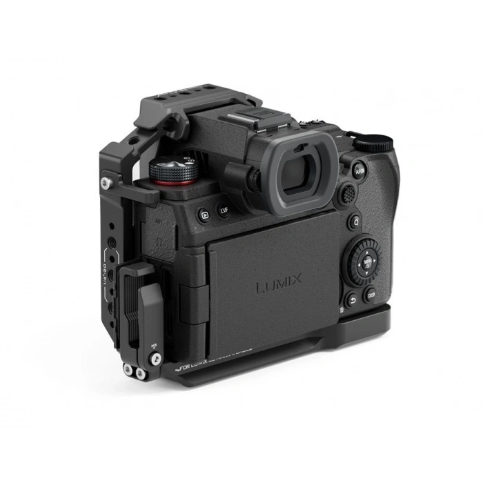 Tilta TA-T50-HCC-B Panasonic  S5 II/IIX için Yarım Kamera Kafesi