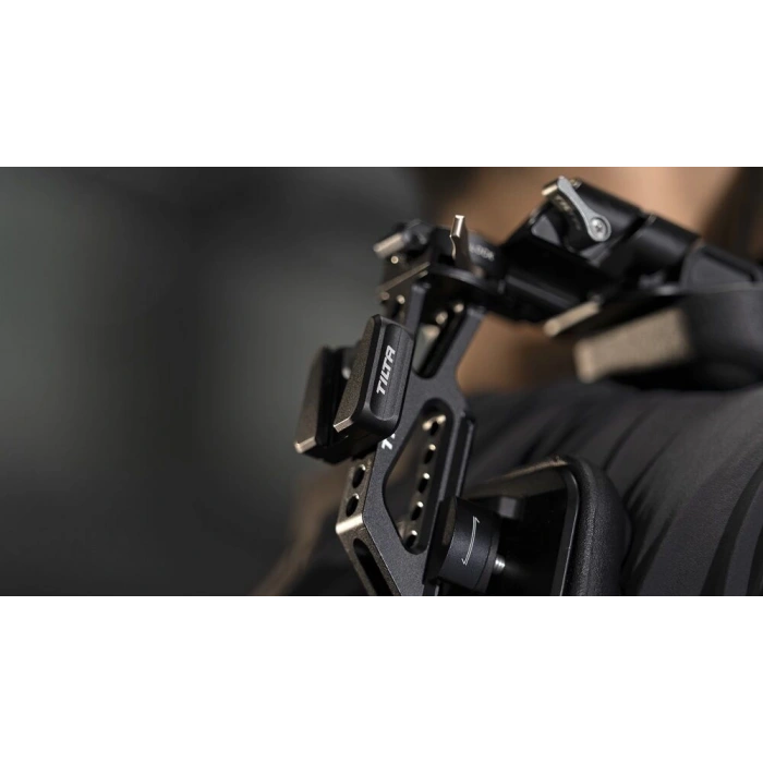 Tilta TA-PBP2-V  V- Mount Akü Plakası