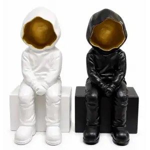 Dekoratif Polyester Oturan Astronot Biblosu Alk5302