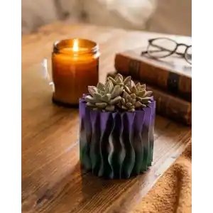 Minimalist Dalgalı Tasarımlı Mor Dekoratif 3D Vazo Masa Dekoru