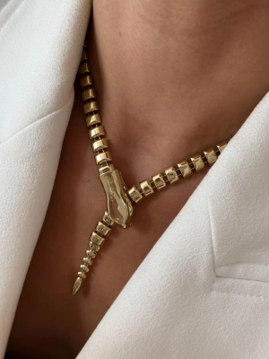 Snake Tasarım Kolye