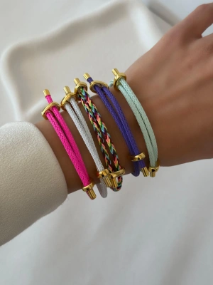 Asansör çelik bileklik