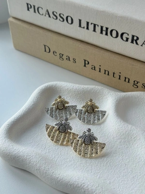 VİP Seri Arı Küpe