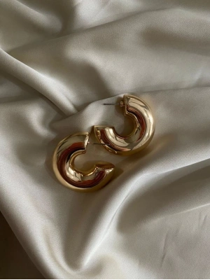 Bombe Gold Hoop küpe