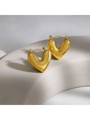 İthal üçgen kalp küpe