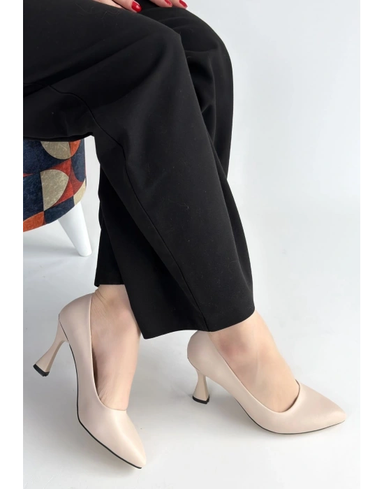 Ulba Bej Cilt Stiletto Ayakkabı