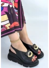 Gwon Siyah Cilt Dolgu Topuk Sandalet