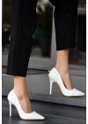 Hillar Beyaz Cilt Stiletto Ayakkabı
