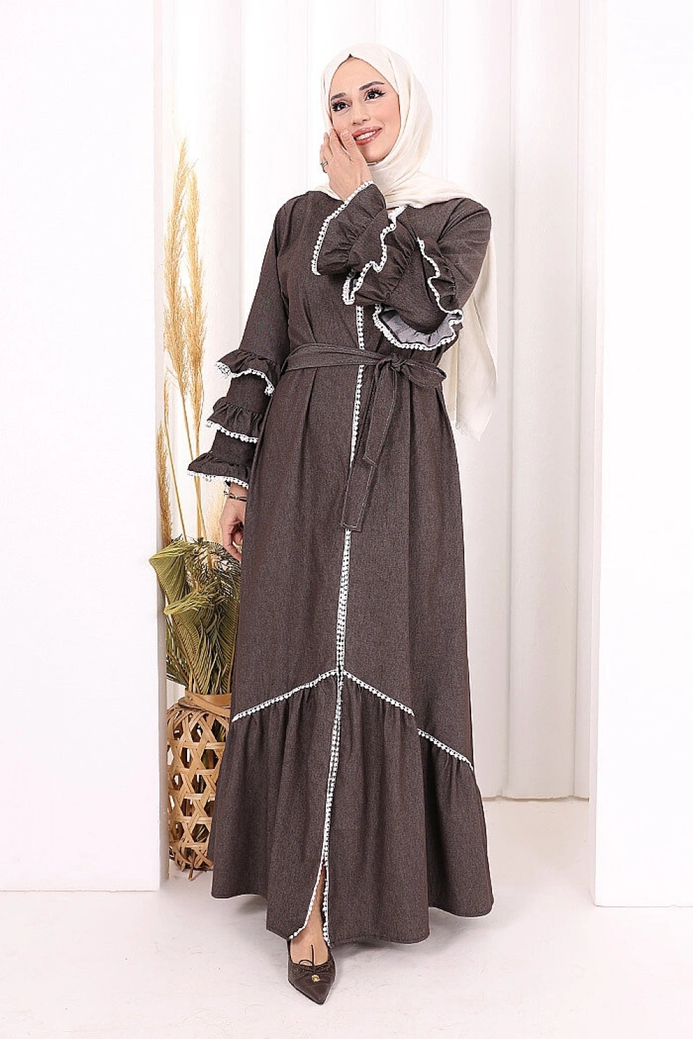 Fırfır Detaylı Abaya 6078