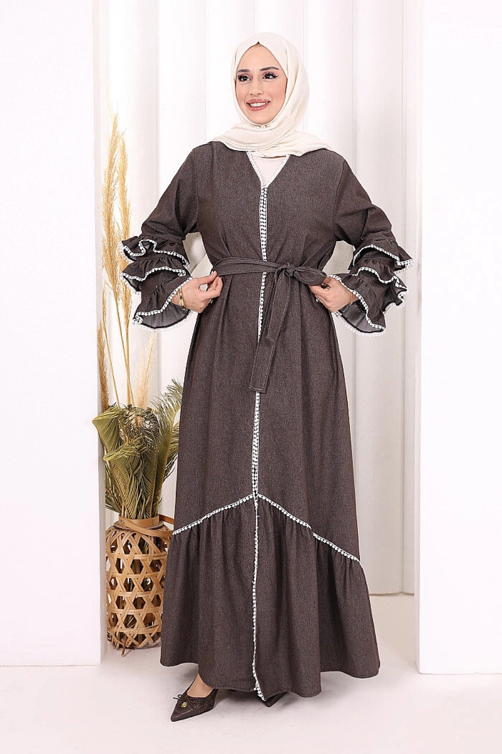 Fırfır Detaylı Abaya 6078