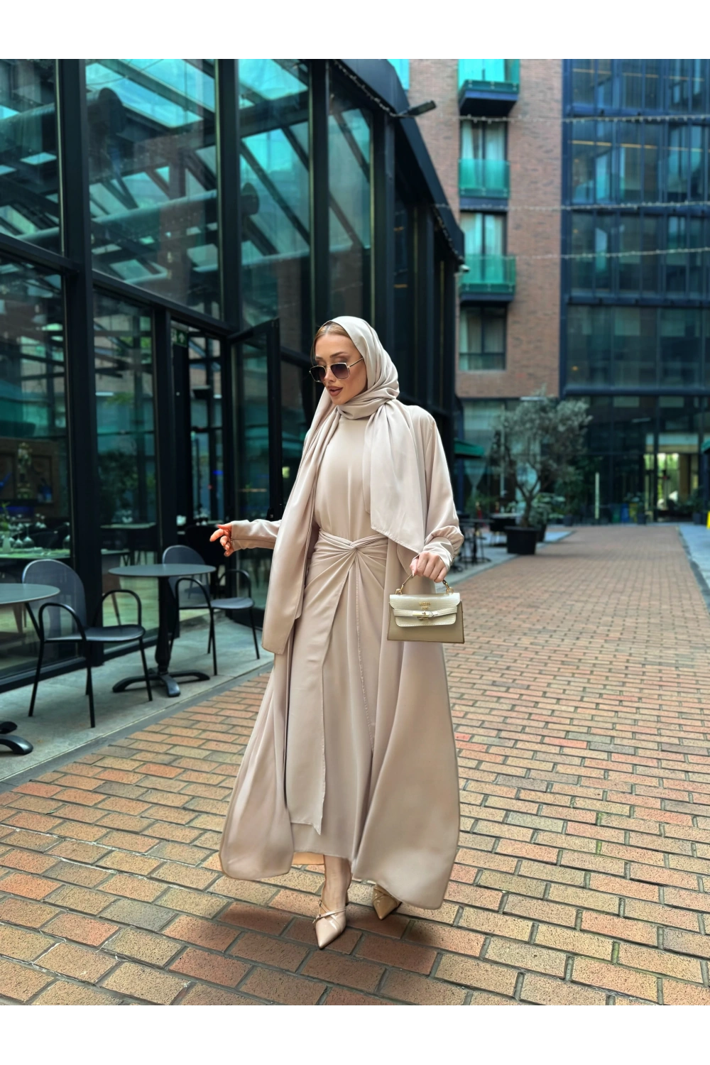 Sirius Abaya
