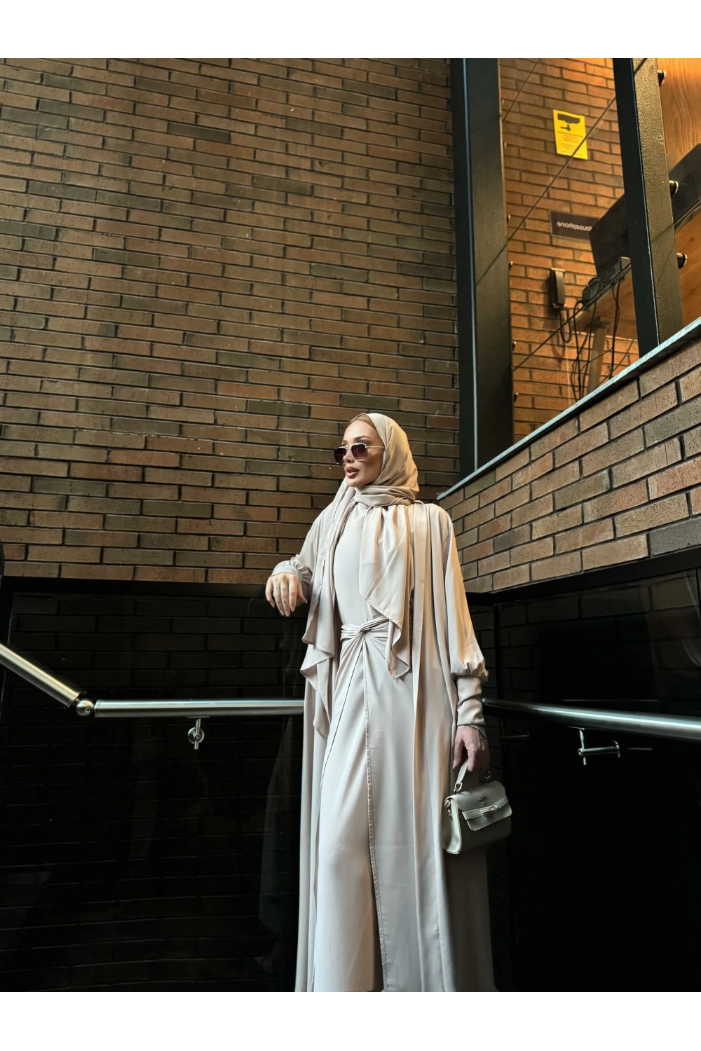 Sirius Abaya