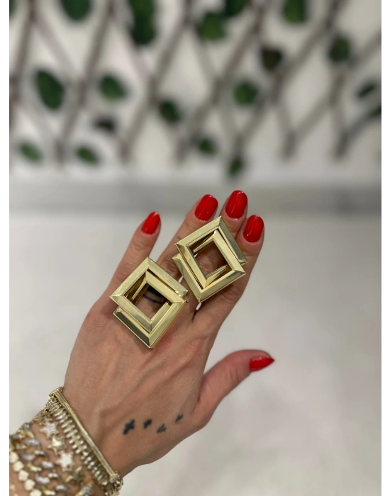 Asimetrik Kare Küpe Plaka