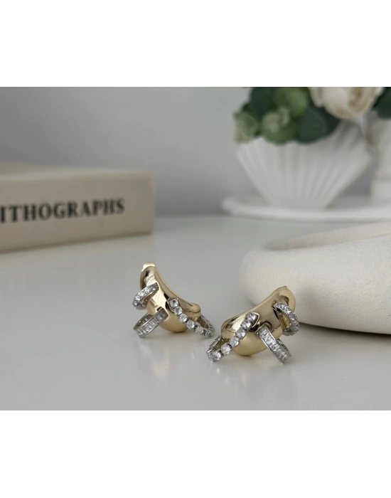 Tasarım Modelli Altın Kaplama Baget Taşlı Küpe