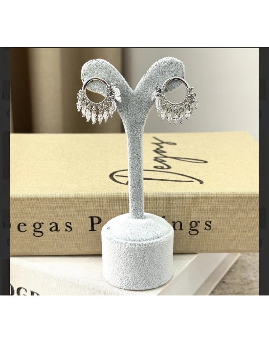 Taş Sallantılı Zirkon Küpe Vip