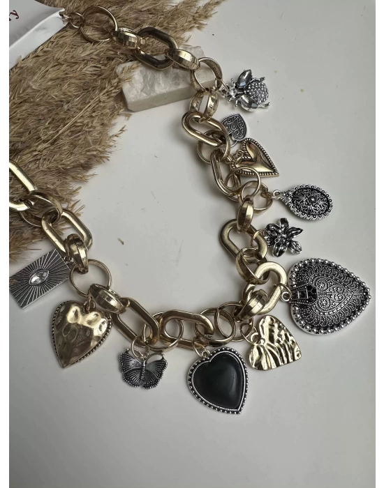 Charm Detay ZRA kolye