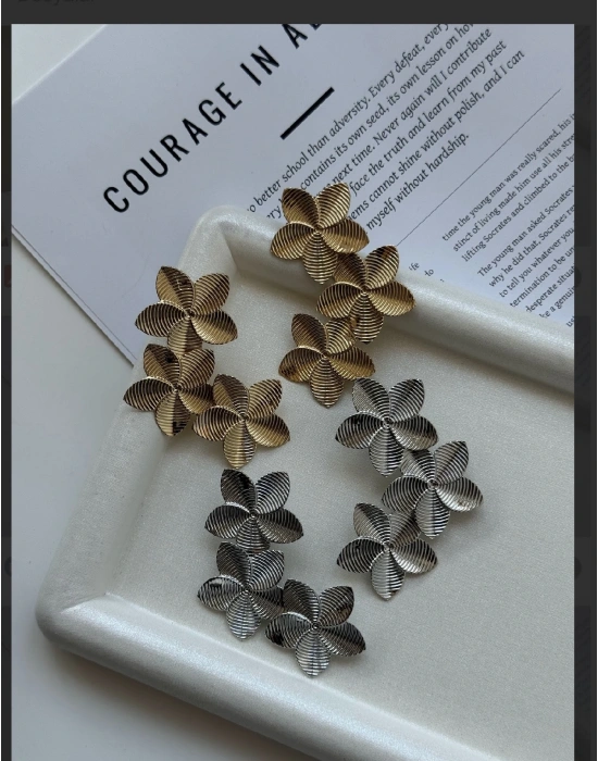 Çiçek Tasarım Plaka Küpe