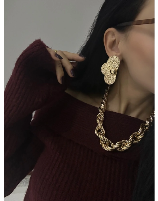 Çiçek Tırtık Küpe