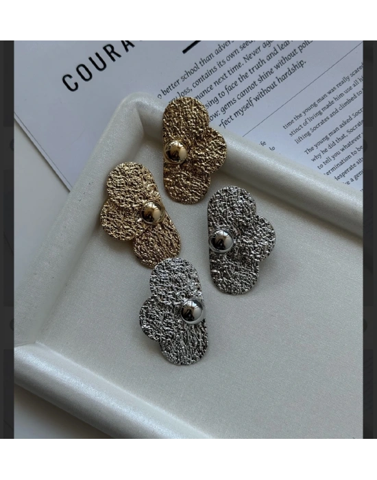 Çiçek Tırtık Küpe