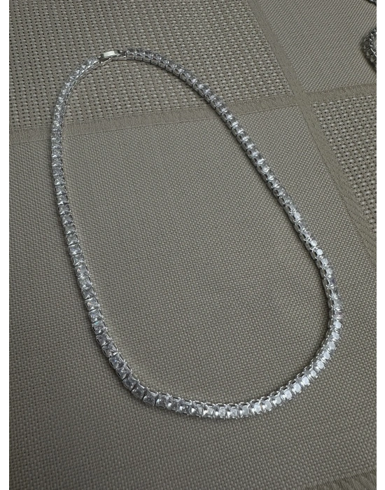 İri Taşlı Dönmeyen Su Yolu Kolye