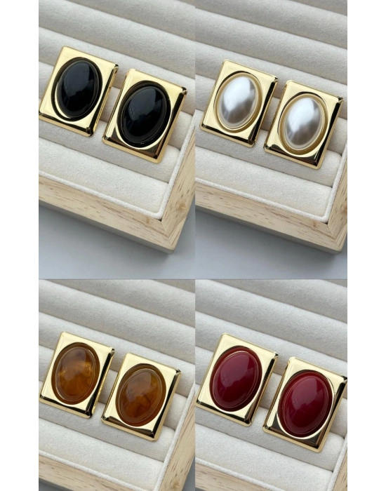 Kare Plaka Renk Detay Küpe