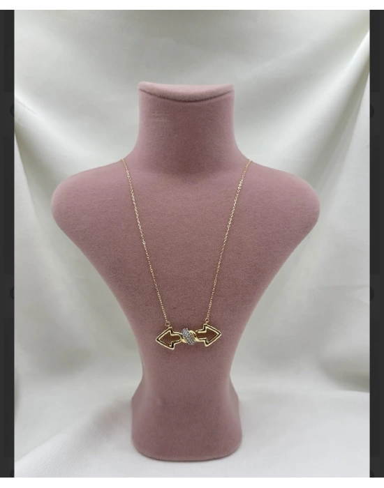 Tasarım Ok Model Altın Kaplama Kolye