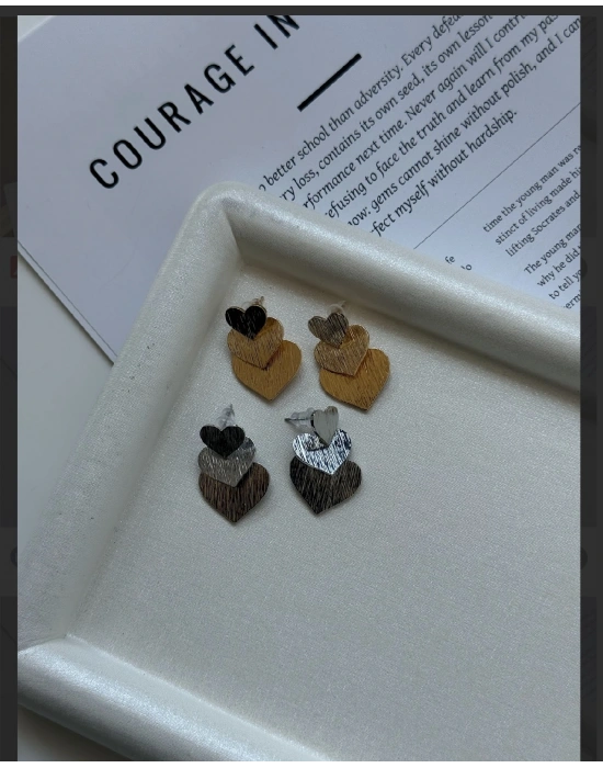 Üçlü Kalp Tasarım Küpe