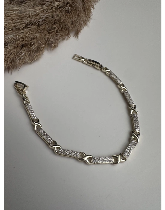 X Model Bileklik Vip