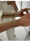 Altın Kaplama Pul Zincir Detaylı Çiçek Model Bileklik