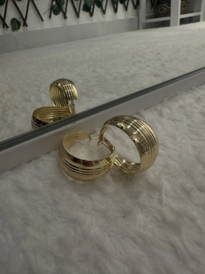 Vintage Model Halka Küpe 1