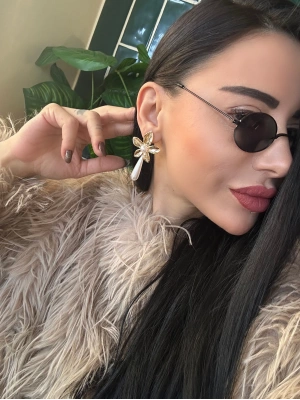 Çiçek Model İnci Küpe