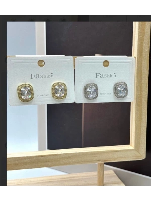 Özel Seri Kare Taşlı Baget Küpe