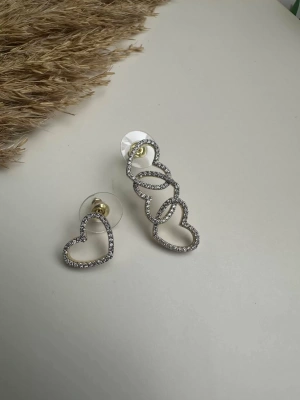 Altın Kaplama (14K) Taşlı Asimetrik Kalp Küpe