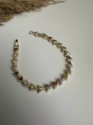 Altın Kaplama Renkli Üçgen Bileklik