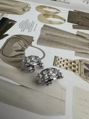 Altın Kaplama Taşlı Halka Küpe