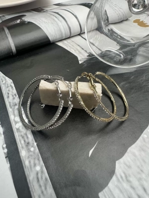 Altın Kaplama Taşlı Halka Küpe 3. (OrtaBoydan Bir Boy Küçük)