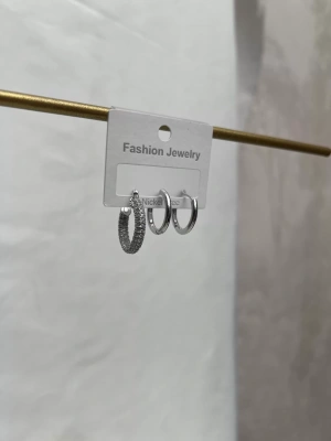 Altın Kaplama Taşlı Halka Üçlü Set Küpe