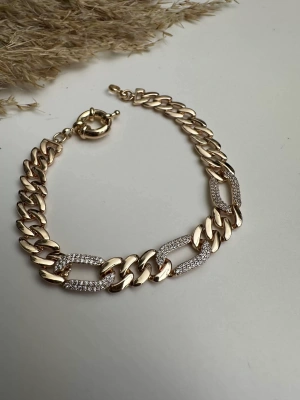 Altın Kaplama Taşlı Künye Model Bileklik