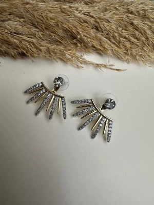 Altın Kaplama Tek Taşlı Çift Renk Küpe