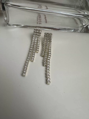 Altın Kaplama Üçlü Su Yolu Küpe