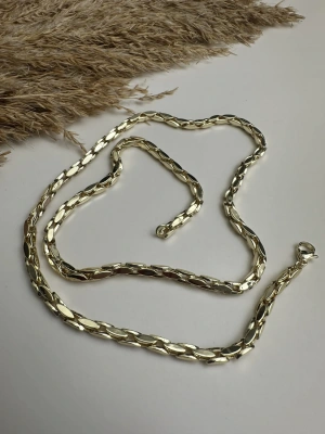 Arpa Görünümlü Altın Kaplama Kolye Uzun