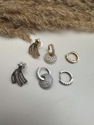 Baget Taşlı Üçlü Set Küpe