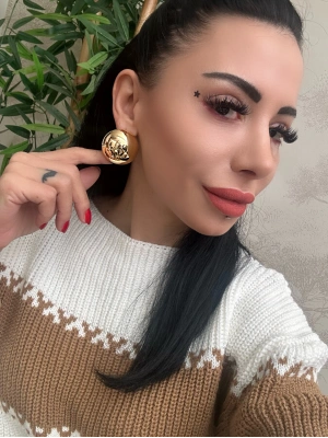 Basic Plaka Yuvarlak Küpe