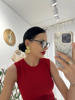 Bombe Plaka Tasarım Kalp Küpe