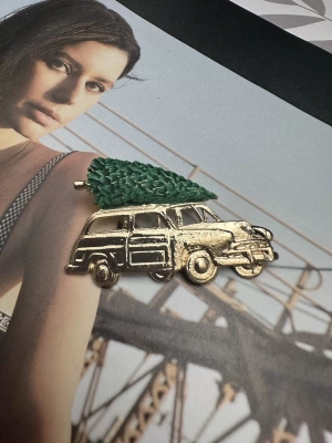 Çam Ağaçlı Araba Broş