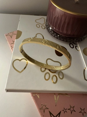 Cartier Marka Kelepçe