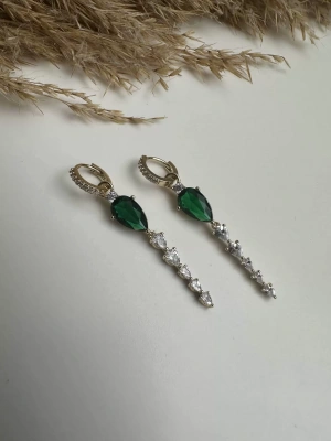 Çelik Damla Taş Küpe