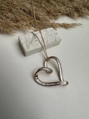 Çelik Kararmaz Kalp Kolye