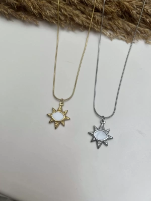 Çelik Kararmaz Mineli Vintage Kolye