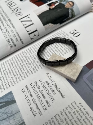 Çelik Siyah Nomi Bileklik